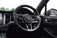 USED 2017 17 PORSCHE MACAN 3.0 TD V6 S SUV 5dr Diesel PDK 4WD Euro 6 (s/s) (258 ps) PAN ROOF / CAMERA / PDLS / FSH
