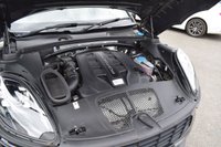 USED 2017 17 PORSCHE MACAN 3.0 TD V6 S SUV 5dr Diesel PDK 4WD Euro 6 (s/s) (258 ps) PAN ROOF / CAMERA / PDLS / FSH