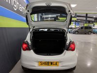 USED 2018 68 VAUXHALL CORSA 1.4i ecoTEC SE Nav Hatchback 5dr Petrol Auto Euro 6 (90 ps) ****LOW MILEAGE****