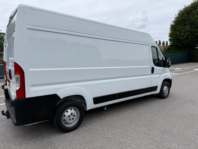 View our VAUXHALL MOVANO