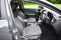 USED 2022 72 KIA XCEED 1.6 GDi 8.9kWh 3 SUV 5dr Petrol Plug-in Hybrid DCT Euro 6 (s/s) (139 bhp) COLOUR REVERSE CAMERA, CAR PLAY,