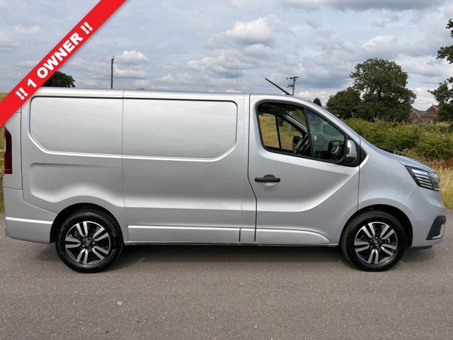 View our Renault Trafic 2.0 dCi Blue SL28 Sport+ Panel Van 5dr Diesel Manual L1 H1 Euro 6 (s/s) (150 ps)