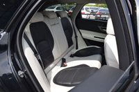 USED 2018 18 JAGUAR XF 3.0d V6 S Sportbrake 5dr Diesel Auto Euro 6 (s/s) (300 ps) PAN ROOF / LOW MILE / BLACK PK