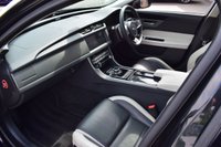 USED 2018 18 JAGUAR XF 3.0d V6 S Sportbrake 5dr Diesel Auto Euro 6 (s/s) (300 ps) PAN ROOF / LOW MILE / BLACK PK
