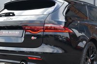 USED 2018 18 JAGUAR XF 3.0d V6 S Sportbrake 5dr Diesel Auto Euro 6 (s/s) (300 ps) PAN ROOF / LOW MILE / BLACK PK