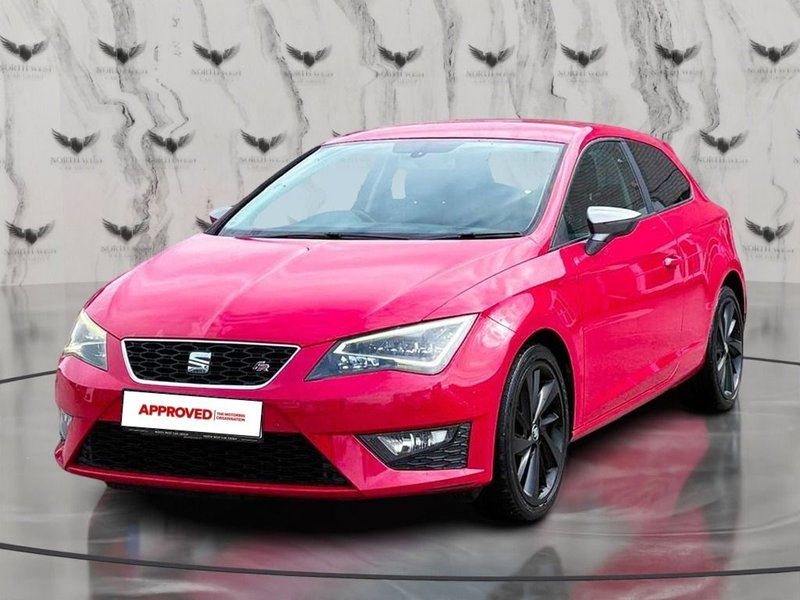 2014 SEAT Leon in red — photo 4 of 22