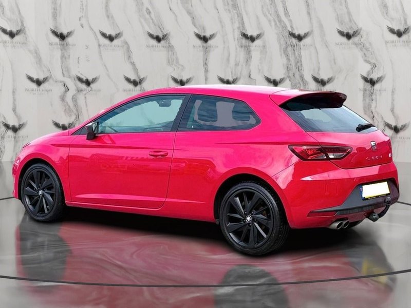 2014 SEAT Leon in red — photo 6 of 22