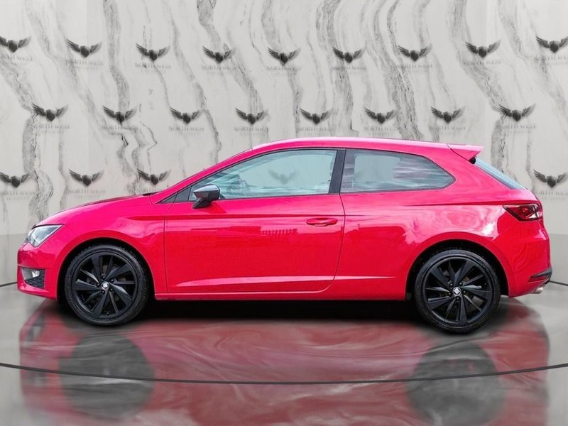 2014 SEAT Leon in red — photo 12 of 22
