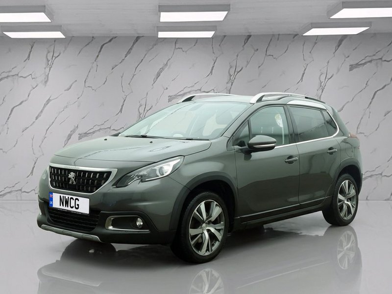 2018 Peugeot 2008 in grey — photo 2 of 11