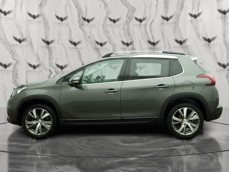 2018 Peugeot 2008 in grey — photo 8 of 14