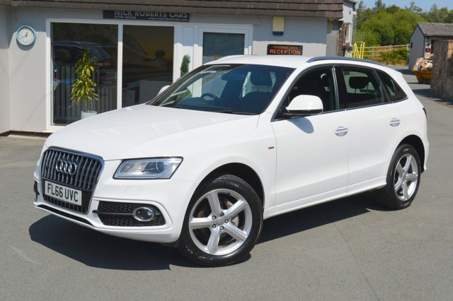 View our AUDI Q5
