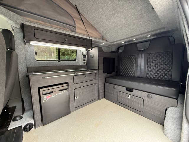 View our FORD TRANSIT CUSTOM