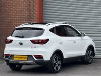 USED 2020 70 MG MG ZS 44.5kWh Exclusive SUV 5dr Electric Auto (143 ps) WHITE+LOWMILES+LOADED