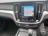 USED 2020 20 VOLVO V60 2.0 D4 Momentum Estate 5dr Diesel Auto Euro 6 (s/s) (190 ps) 