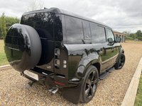 USED 2022 71 LAND ROVER DEFENDER 110 5.0 P525 V8 SUV 5dr Petrol Auto 4WD Euro 6 (s/s) (525 ps) MAIN DEALER WARRANTY,FJLRS HISTORY
