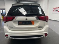USED 2018 18 MITSUBISHI OUTLANDER 2.0h 12kWh 5h SUV 5dr Petrol Plug-in Hybrid CVT 4WD Euro 6 (s/s) (200 ps) 12 MONTH MOT  &   12 WARRANTY