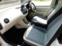 USED 2018 67 VOLKSWAGEN UP! 1.0 up! beats Hatchback 5dr Petrol ASG Euro 6 (s/s) (75 ps) *FSH, ULEZ COMPLIANT*