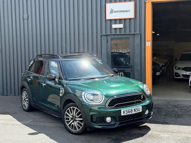 View our MINI COUNTRYMAN