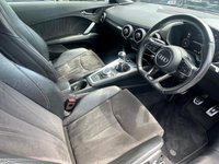 USED 2018 18 AUDI TT 2.0 TDI ultra S line Coupe 3dr Diesel Manual Euro 6 (s/s) (184 ps) VERY ATTRACTIVE IN WHITE WITH THE BODYKIT AND PRIVACY GLASS