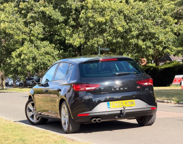 View our SEAT LEON
