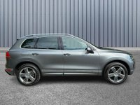 USED 2015 15 VOLKSWAGEN TOUAREG 3.0 TDI V6 BlueMotion Tech R-Line Tiptronic 4WD Euro 6 (s/s) 5dr 2KEY|HIGH SPEC|OPTIONAL TOWBAR