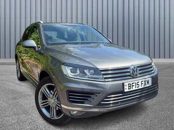 2015 VOLKSWAGEN TOUAREG 3.0 TDI V6 BlueMotion Tech R-Line Tiptronic 4WD Euro 6 (s/s) 5dr £11564.00