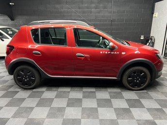 View our DACIA SANDERO STEPWAY