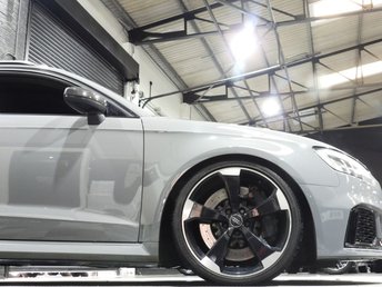View our AUDI RS3