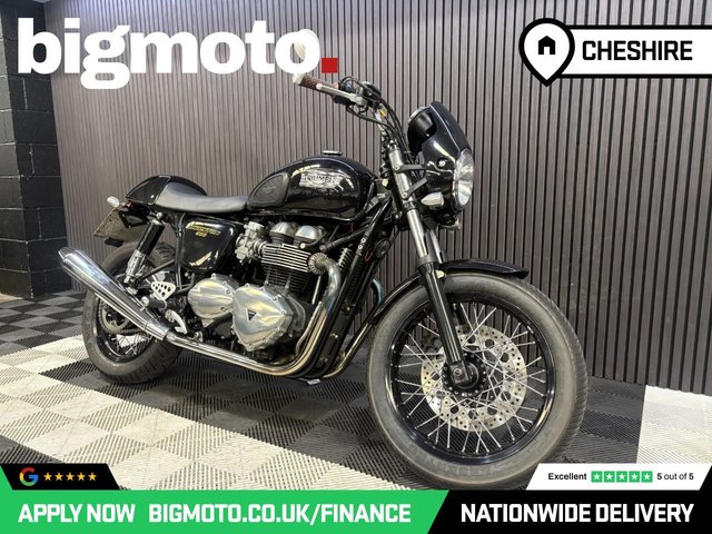 View our TRIUMPH Thruxton 900