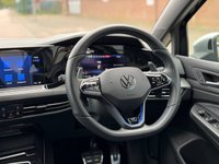 USED 2023 23 VOLKSWAGEN GOLF 2.0 TSI R Hatchback 5dr Petrol DSG 4Motion Euro 6 (s/s) (320 ps) 