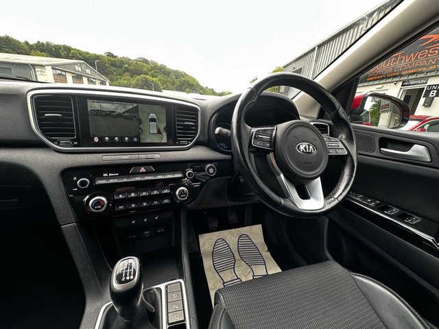 View our KIA SPORTAGE