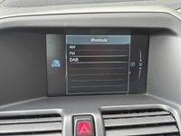 USED 2015 65 VOLVO XC60 2.0 D4 SE Lux Nav SUV 5dr Diesel Manual Euro 6 (s/s) (190 ps) DAB - Heated Leather - R/Sensors
