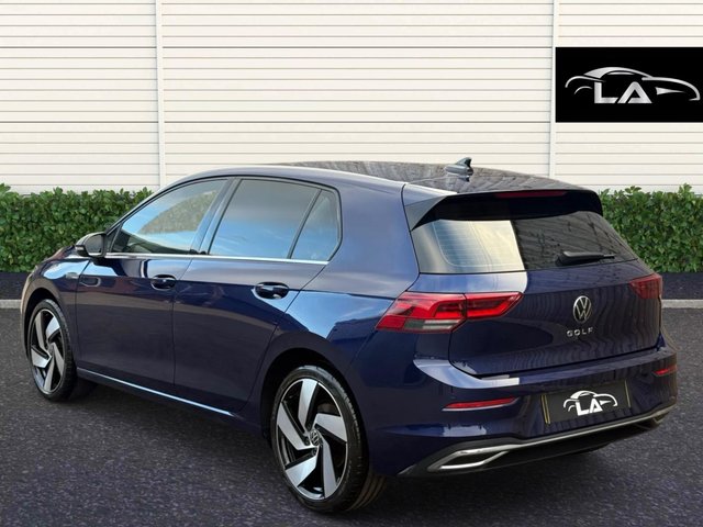 View our VOLKSWAGEN GOLF