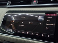 USED 2018 68 LAND ROVER RANGE ROVER VELAR 2.0 D180 R-Dynamic SE SUV 5dr Diesel Auto 4WD Euro 6 (s/s) (180 ps) keyless entry