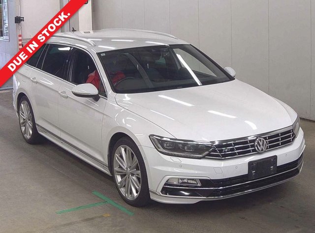 2017 17 VOLKSWAGEN PASSAT 2.0 TSI R-Line Estate 5dr Petrol DSG Euro 6 (s/s) (220 ps) 