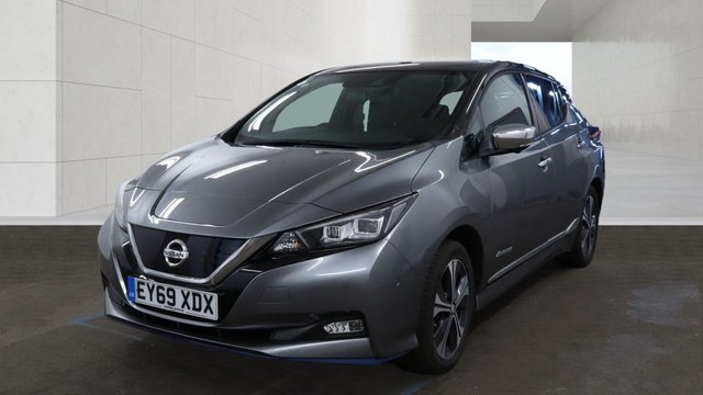 View our NISSAN LEAF