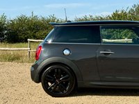 USED 2016 66 MINI HATCH 2.0 Cooper S Hatchback 3dr Petrol Manual Euro 6 (s/s) (192 ps) 