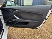 USED 2016 16 AUDI TT 2.0 TFSI S line Coupe 3dr Petrol Manual Euro 6 (s/s) (230 ps) CRUISE /ESP/SATNAV