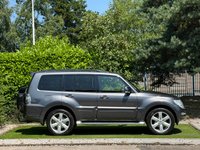 USED 2015 64 MITSUBISHI SHOGUN 3.2 DI-DC SG4 SUV 5dr Diesel Auto 4WD Euro 5 LWB (197 ps) REAR ENTERTAINMENT, TOWBAR, H/SEATS