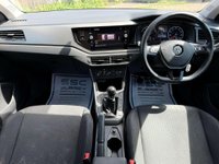 USED 2019 68 VOLKSWAGEN POLO 1.0 Polo SE TSi 5dr Apple CarPlay Parking Sensors