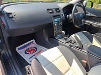 USED 2009 59 VOLVO C30 2.0D R-Design Coupe 2dr Diesel Powershift (156 g/km, 134 bhp) 