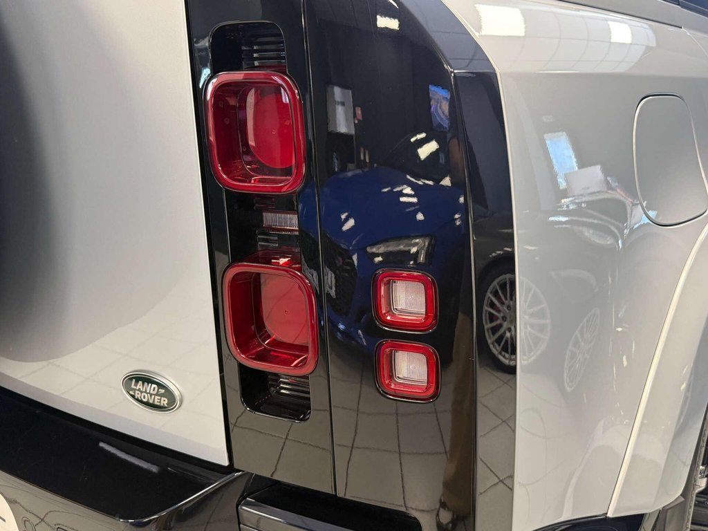 USED 2022 22 LAND ROVER DEFENDER 3.0 Defender XS Edition D MHEV Auto 4WD 5dr FSH + URBAN ALLOYS + WIDE ARCH