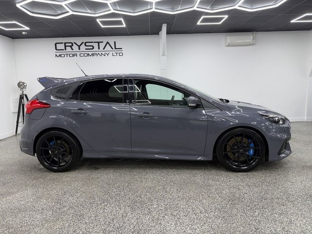 View our FORD FOCUS