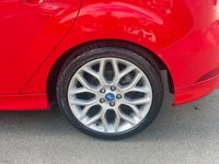 USED 2015 65 FORD FOCUS 1.0T EcoBoost Zetec S Hatchback 5dr Petrol Auto Euro 6 (s/s) (125 ps) TOP SPEC -FULL SERVICE HISTORY