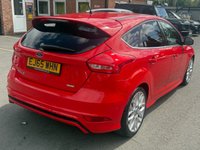 USED 2015 65 FORD FOCUS 1.0T EcoBoost Zetec S Hatchback 5dr Petrol Auto Euro 6 (s/s) (125 ps) TOP SPEC -FULL SERVICE HISTORY