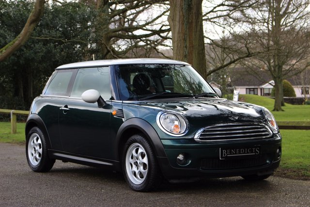 2009 59 MINI Hatch Cooper 1.6 COOPER 3d 118 BHP