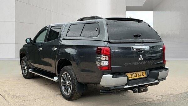 View our MITSUBISHI L200