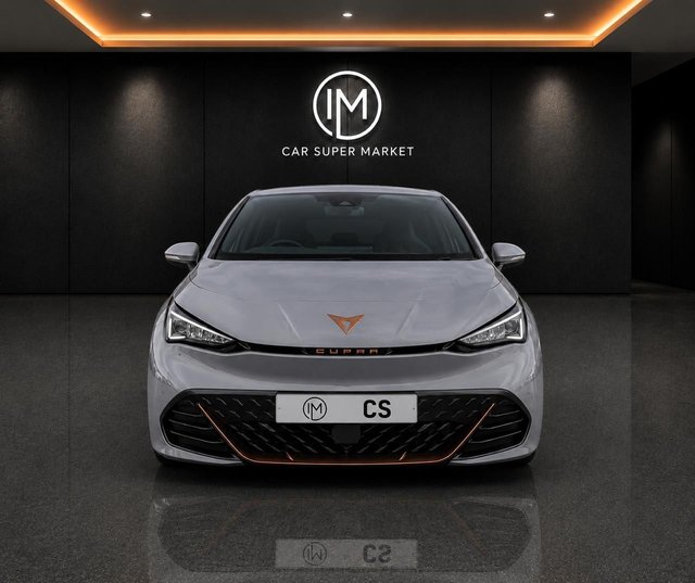 View our Cupra Born 58kWh V1 Hatchback 5dr Electric Auto (204 ps)