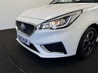 USED 2022 71 MG MG3 1.5 VTi-TECH EXCLUSIVE NAVIGATION FIVE DOOR 106 BHP + SAT NAV + REAR CAMERA SIX MONTH WARRANTY MARCH 2027 MOT