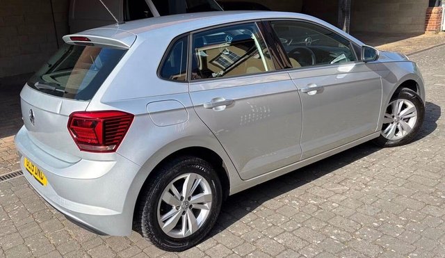 View our VOLKSWAGEN POLO